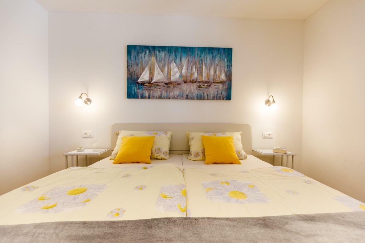 Ferienwohnungen Velijoze Porec Ngoại thất bức ảnh